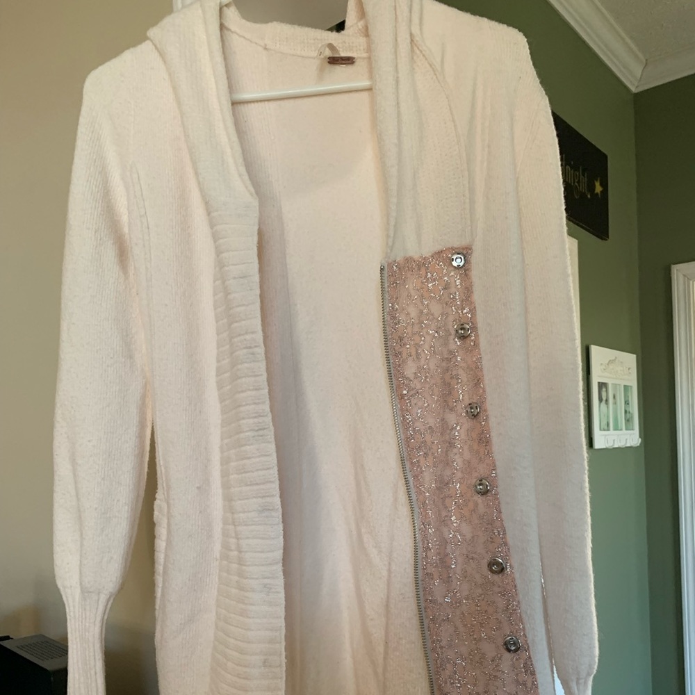 Free People sweater hoodie ( soft)